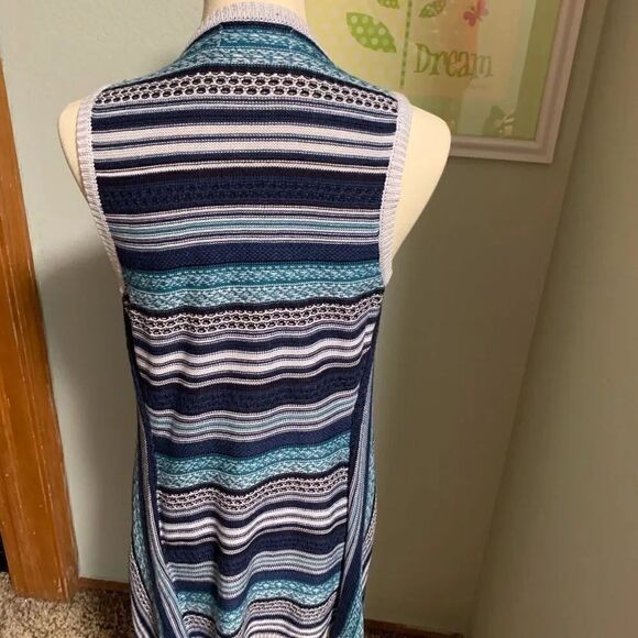 Aventura Sweater Vest NWOT #MPC1 - Picture 3 of 4